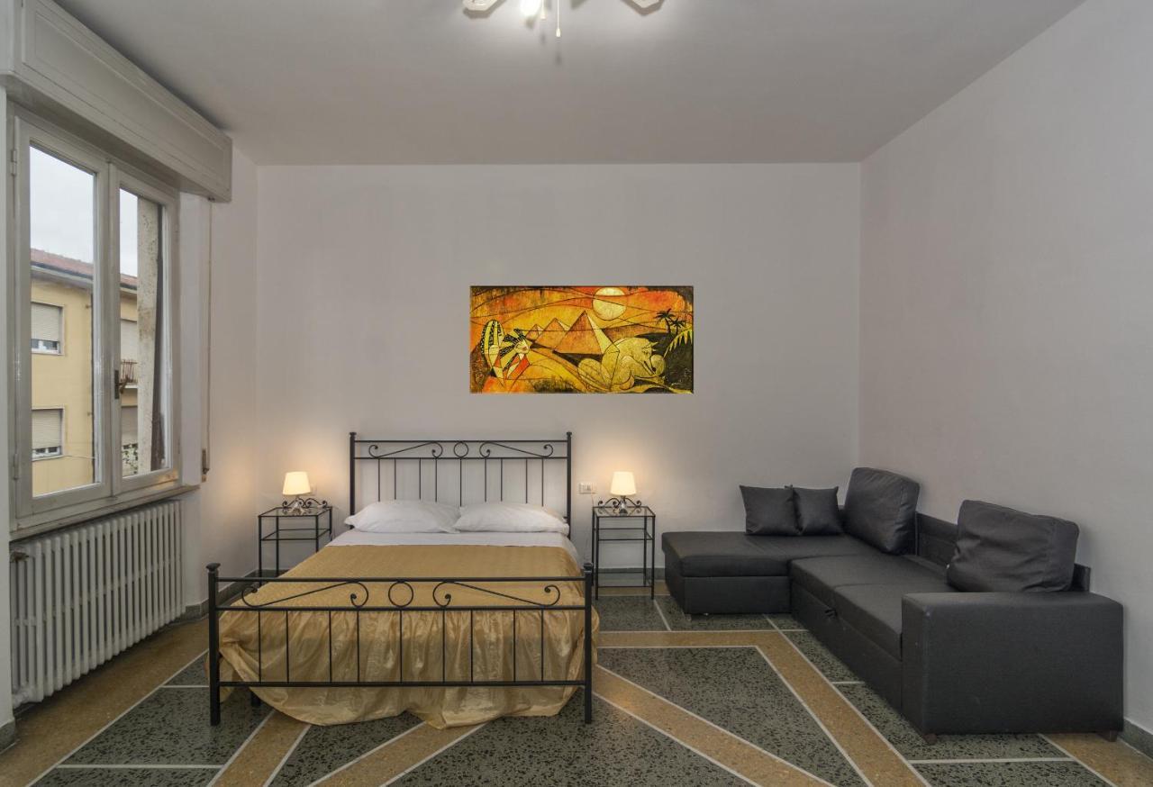 Hostel B&B Pisa Bagian luar foto